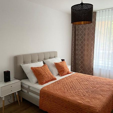 Green Sofa Apartment วรอตซวาฟ ภายนอก รูปภาพ