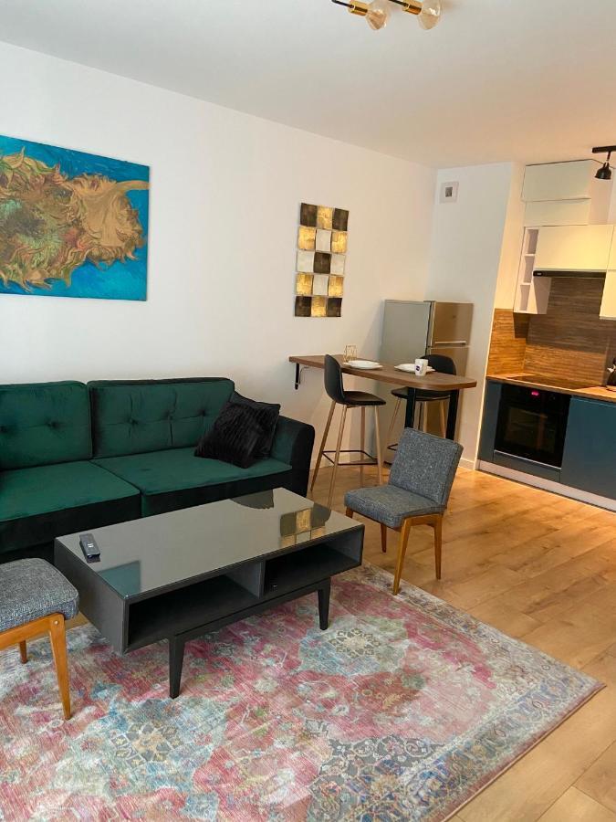 Green Sofa Apartment วรอตซวาฟ ภายนอก รูปภาพ