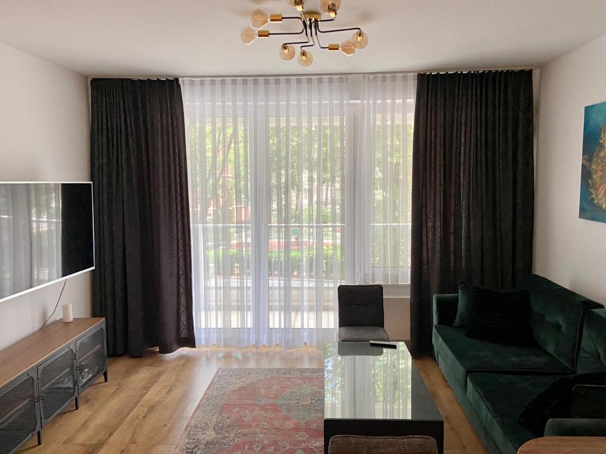 Green Sofa Apartment วรอตซวาฟ ภายนอก รูปภาพ